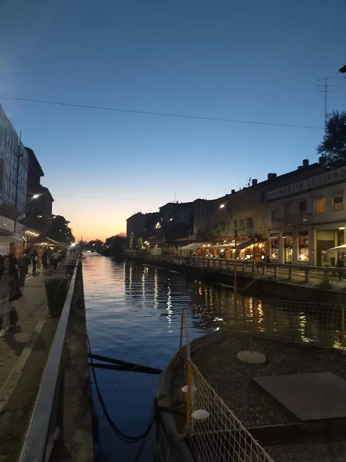 Art Home Apartment Navigli Milán