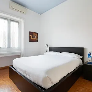 Cozy Apt With Balcony - Mm2 Sant'agostino Milano