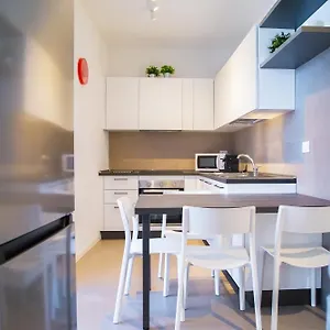 https://suite-naviglio-26.emilia-romagnahotels.net