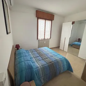 https://formigine-motor-valley-garage-privato.emilia-romagnahotels.net